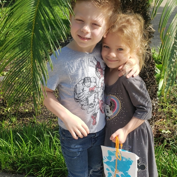 Meet your Posher, Ashley Annette - Picture 5 of 16